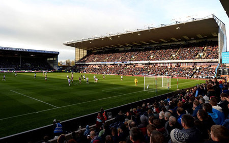 彩表现为亮 彩表现为亮